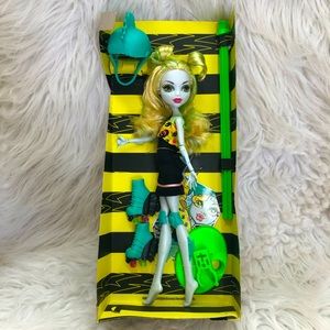 Monster High LAGOONA BLUE Mattel 2011 Doll Loose